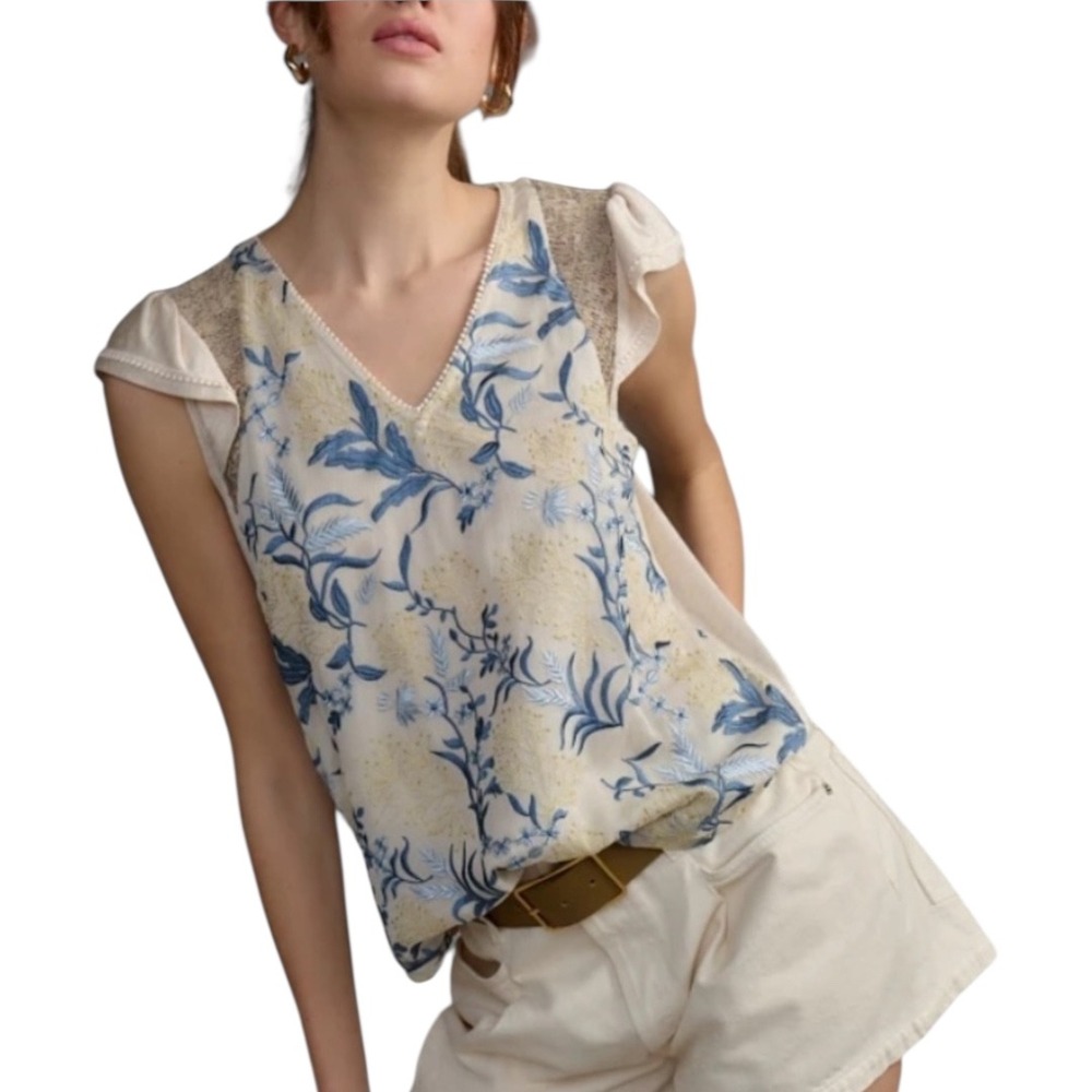 Anthropologie Tiny Cream‎ Flutter Sleeve Blue Floral Embroidered Top XS